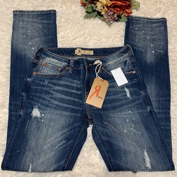 Rock Revival NWT Designer Mid Rise Distressed Jean - Picture 8 of 16